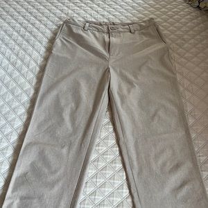 Boys Vineyard Vines Performance pants, size 18, worn once